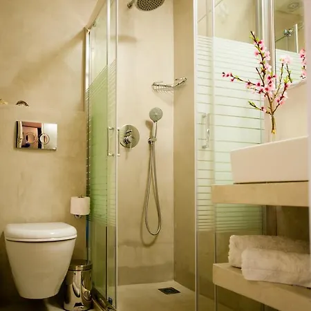 Manto On The * Mparmpati